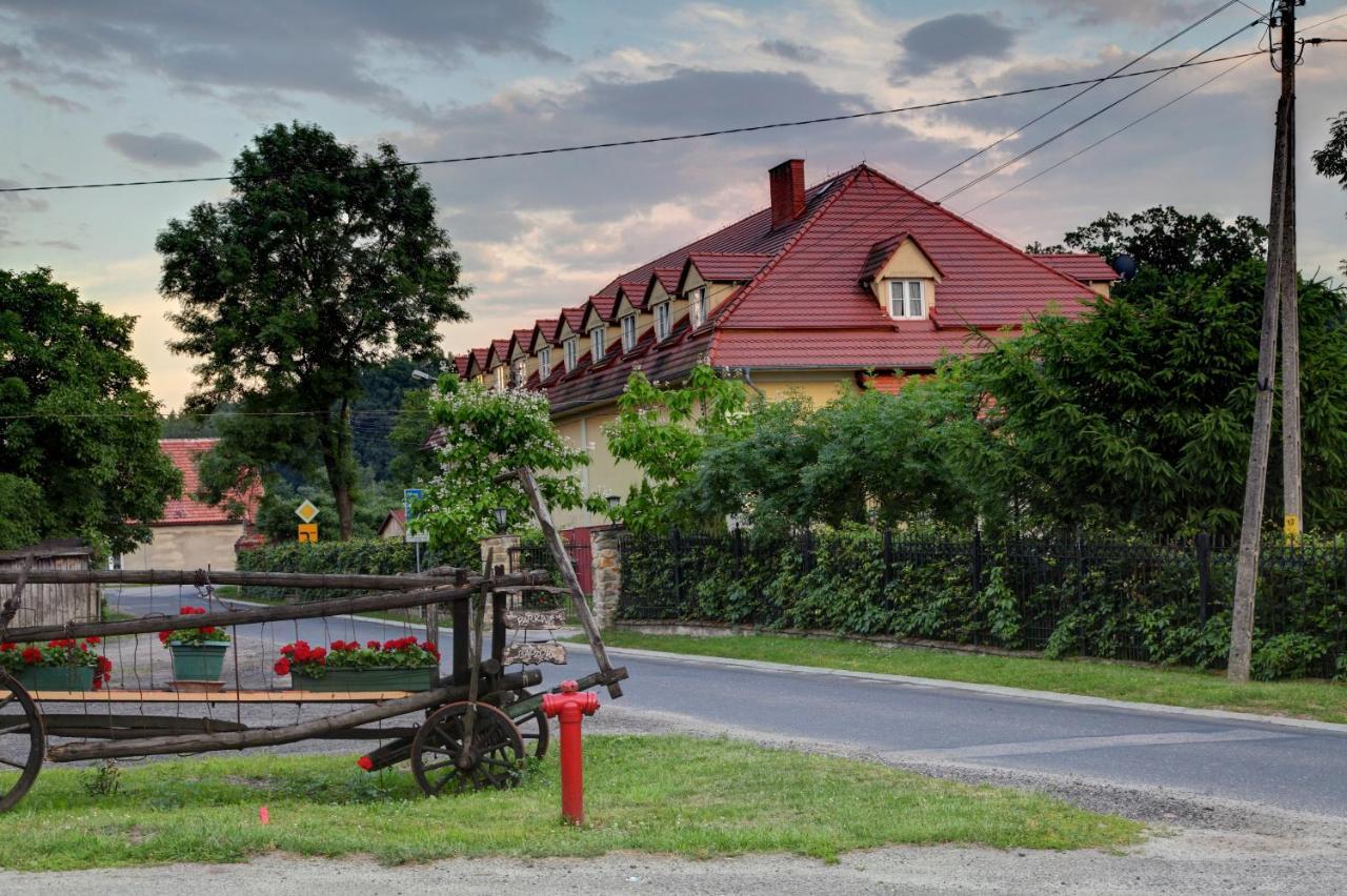 Zespol Palacowo-Parkowy Badzow Polkowice Eksteriør billede